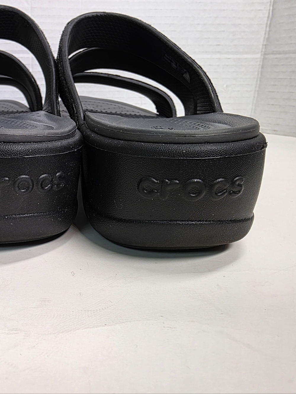 Crocs Literide Boca Black Sequins Sandals Sz 10 - Picture 6 of 8